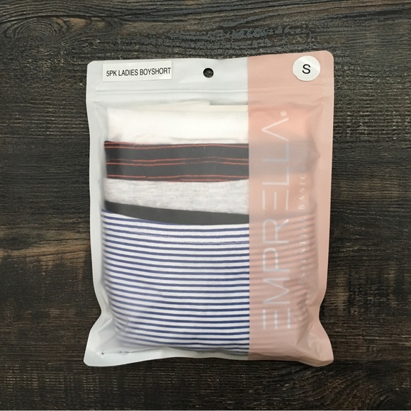 Emprella - Picture 1 of 2